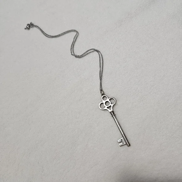 Tiffany & Co. Crown Key Silver Necklace - Picture 4 of 8